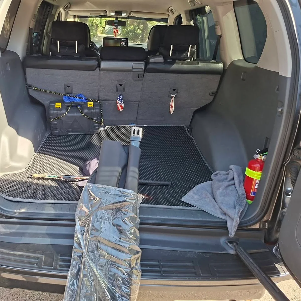 Cargo cover — 7-seat